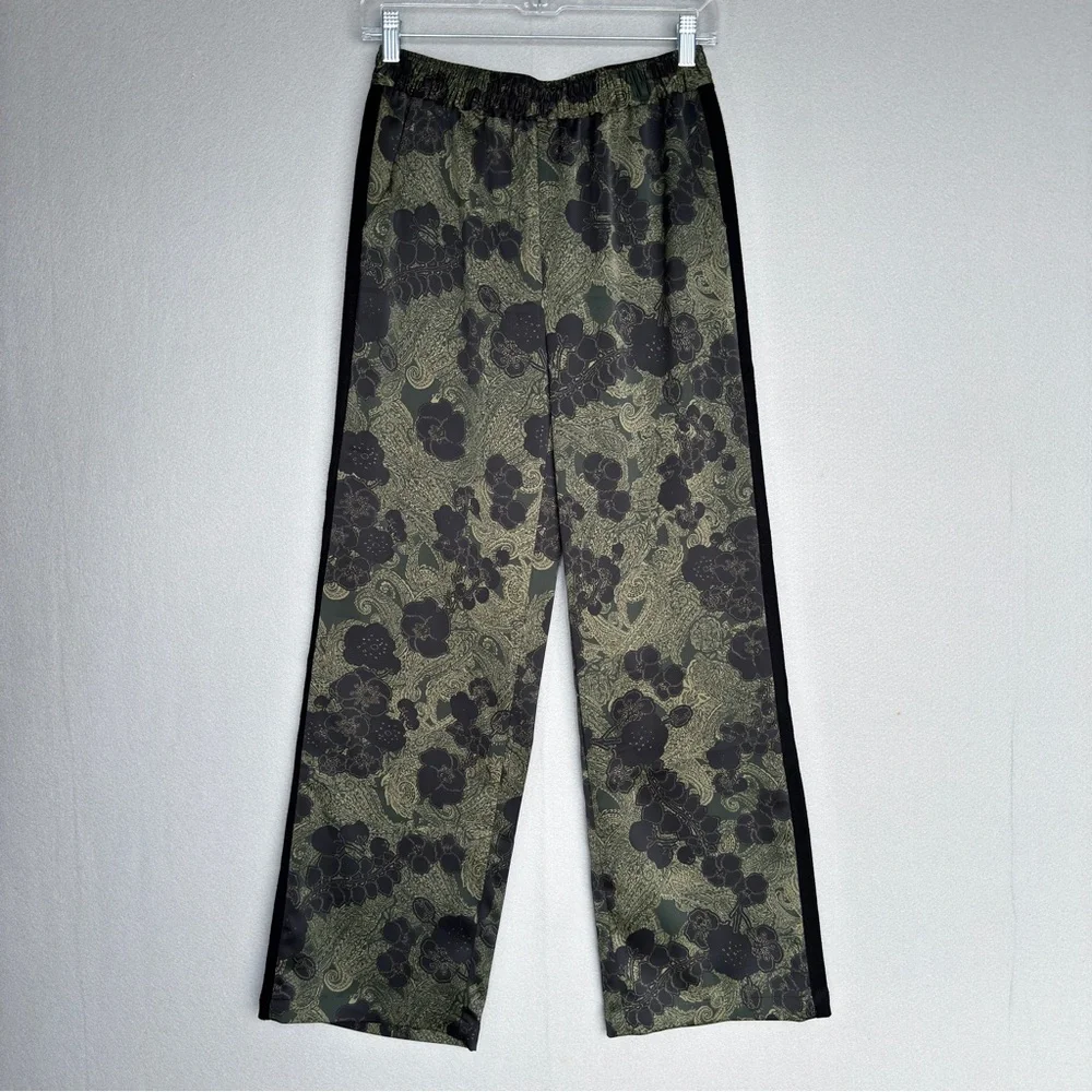 CHELSEA28 Floral Satin Wide Leg Pants Olive Black Side Stripe 0 Boho Chic Sporty